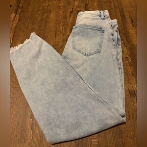 High-Rise Light Blue Frayed Hem Jeans